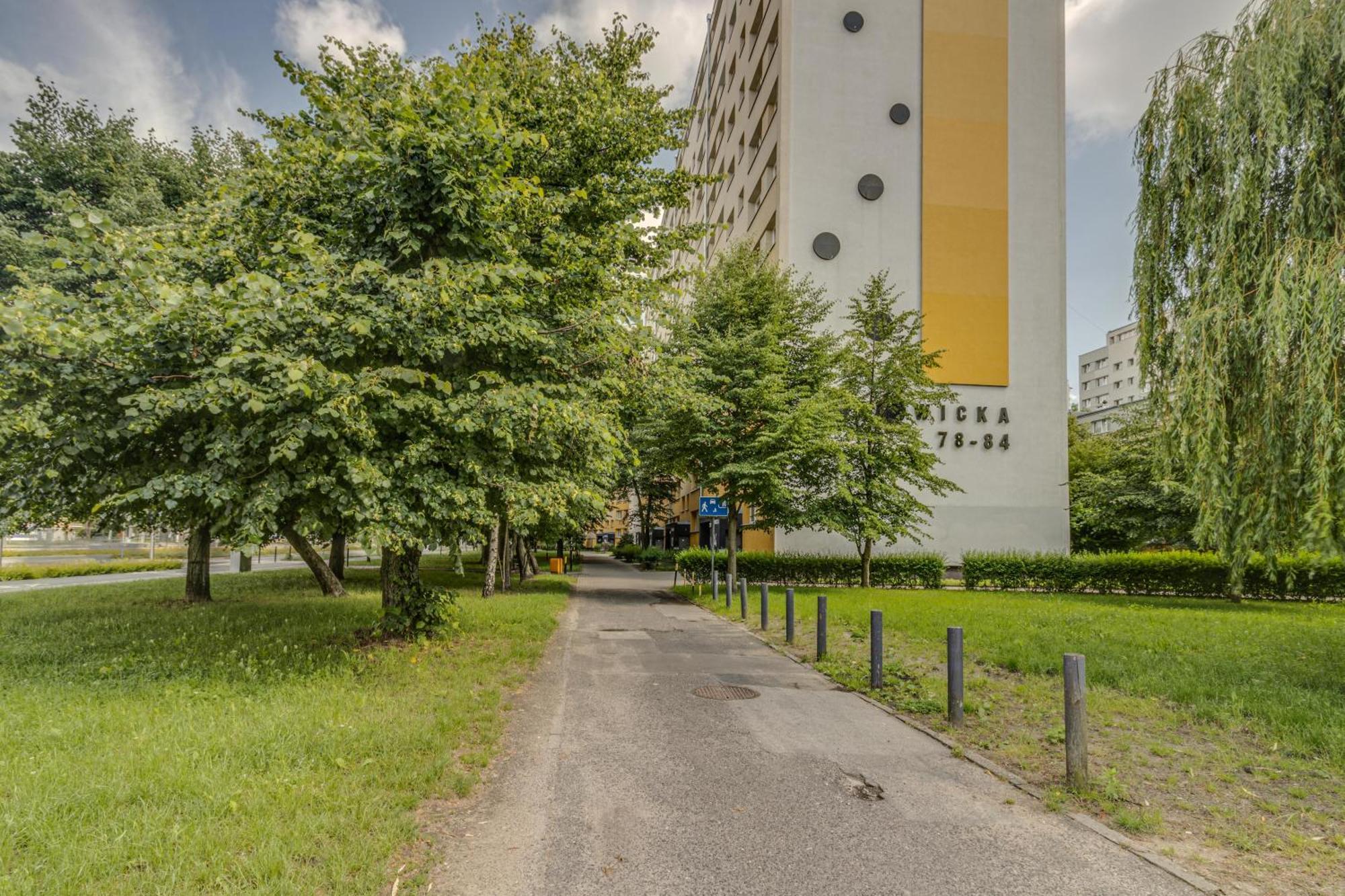 Rentplanet - Apartament Popowicka Apartment Wroclaw Ngoại thất bức ảnh
